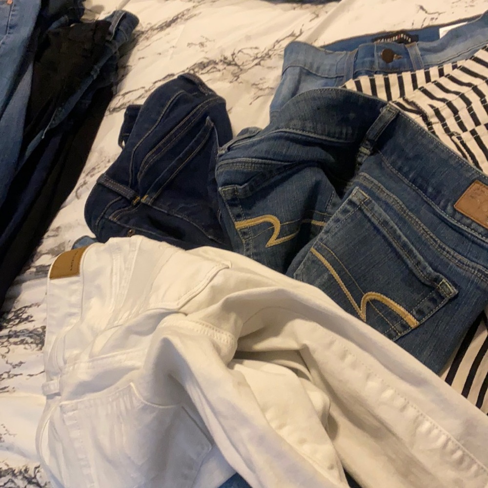 6 pairs of jeans size 3/4